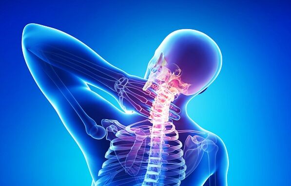 Douleur au cou avec ostéochondrose