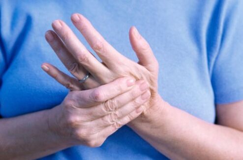 Douleur dans les articulations des mains et des doigts - signe de diverses maladies